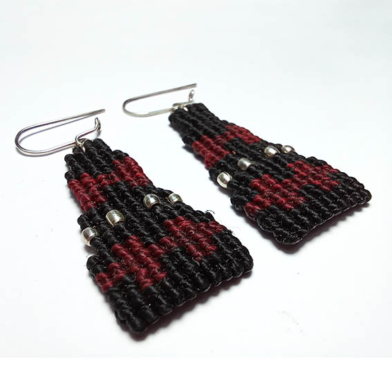 negrosrojos4mostdetalle